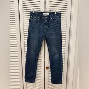 Calvin Klein Jeans Men's Slim Straight Fit